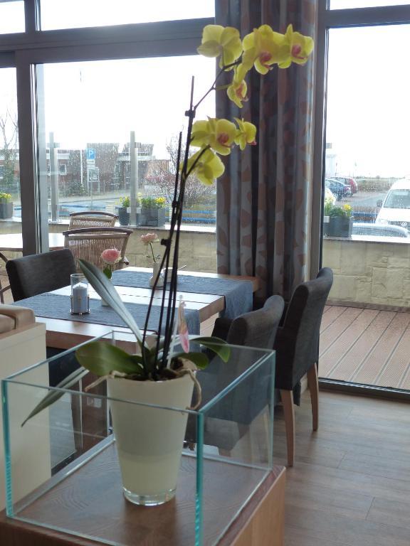 Strand-hotel 3*